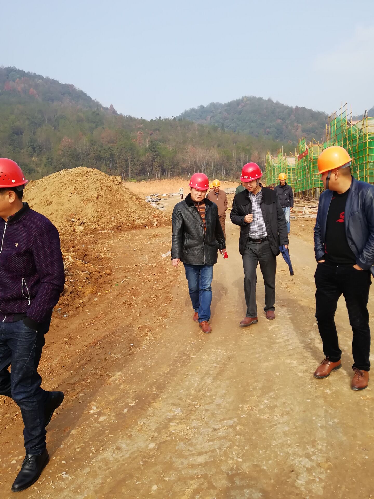 1512973584541043172.jpg QQ图片20171211111727.jpg